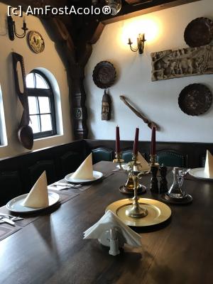 [P38] Prin restaurantul prințului » foto by krisstinna
 - 
<span class="allrVoted glyphicon glyphicon-heart hidden" id="av1131309"></span>
<a class="m-l-10 hidden" id="sv1131309" onclick="voting_Foto_DelVot(,1131309,8012)" role="button">șterge vot <span class="glyphicon glyphicon-remove"></span></a>
<a id="v91131309" class=" c-red"  onclick="voting_Foto_SetVot(1131309)" role="button"><span class="glyphicon glyphicon-heart-empty"></span> <b>LIKE</b> = Votează poza</a> <img class="hidden"  id="f1131309W9" src="/imagini/loader.gif" border="0" /><span class="AjErrMes hidden" id="e1131309ErM"></span>