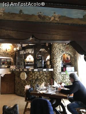 [P44] Prin restaurantul prințului, sus puteți vedea lemnul pictat » foto by krisstinna
 - 
<span class="allrVoted glyphicon glyphicon-heart hidden" id="av1131317"></span>
<a class="m-l-10 hidden" id="sv1131317" onclick="voting_Foto_DelVot(,1131317,8012)" role="button">șterge vot <span class="glyphicon glyphicon-remove"></span></a>
<a id="v91131317" class=" c-red"  onclick="voting_Foto_SetVot(1131317)" role="button"><span class="glyphicon glyphicon-heart-empty"></span> <b>LIKE</b> = Votează poza</a> <img class="hidden"  id="f1131317W9" src="/imagini/loader.gif" border="0" /><span class="AjErrMes hidden" id="e1131317ErM"></span>
