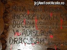 [P28] Mesajul de pe usa Castelului Dracula » foto by Alina Morar
 - 
<span class="allrVoted glyphicon glyphicon-heart hidden" id="av163663"></span>
<a class="m-l-10 hidden" id="sv163663" onclick="voting_Foto_DelVot(,163663,8012)" role="button">șterge vot <span class="glyphicon glyphicon-remove"></span></a>
<a id="v9163663" class=" c-red"  onclick="voting_Foto_SetVot(163663)" role="button"><span class="glyphicon glyphicon-heart-empty"></span> <b>LIKE</b> = Votează poza</a> <img class="hidden"  id="f163663W9" src="/imagini/loader.gif" border="0" /><span class="AjErrMes hidden" id="e163663ErM"></span>
