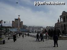 [P29] Maidan Nezalezhnosti - Piata Independentei » foto by delfinson
 - 
<span class="allrVoted glyphicon glyphicon-heart hidden" id="av492956"></span>
<a class="m-l-10 hidden" id="sv492956" onclick="voting_Foto_DelVot(,492956,8014)" role="button">șterge vot <span class="glyphicon glyphicon-remove"></span></a>
<a id="v9492956" class=" c-red"  onclick="voting_Foto_SetVot(492956)" role="button"><span class="glyphicon glyphicon-heart-empty"></span> <b>LIKE</b> = Votează poza</a> <img class="hidden"  id="f492956W9" src="/imagini/loader.gif" border="0" /><span class="AjErrMes hidden" id="e492956ErM"></span>