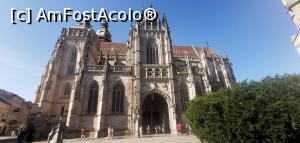 [P03] Catedrala Sf Elisabeta, partea de nord, unde sunt plăcuțe cu marile personalități care au vizitat catedrala și orașul. » foto by Aurici
 - 
<span class="allrVoted glyphicon glyphicon-heart hidden" id="av1278056"></span>
<a class="m-l-10 hidden" id="sv1278056" onclick="voting_Foto_DelVot(,1278056,8041)" role="button">șterge vot <span class="glyphicon glyphicon-remove"></span></a>
<a id="v91278056" class=" c-red"  onclick="voting_Foto_SetVot(1278056)" role="button"><span class="glyphicon glyphicon-heart-empty"></span> <b>LIKE</b> = Votează poza</a> <img class="hidden"  id="f1278056W9" src="/imagini/loader.gif" border="0" /><span class="AjErrMes hidden" id="e1278056ErM"></span>
