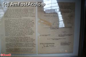 [P09] Actul capitulării Germaniei, semnat de Mareșal Gheorghi Jukov, Mareșal al RAF Arthur William Tedder, General Jean de Lattre de Tassigny și General Carl Spaatz, din partea Aliaților și Amiralul von Friedeburg, General-colonelul Stumpff și Feldmareșalul Wilhelm Keitel din partea germană » foto by Costi
 - 
<span class="allrVoted glyphicon glyphicon-heart hidden" id="av747807"></span>
<a class="m-l-10 hidden" id="sv747807" onclick="voting_Foto_DelVot(,747807,8043)" role="button">șterge vot <span class="glyphicon glyphicon-remove"></span></a>
<a id="v9747807" class=" c-red"  onclick="voting_Foto_SetVot(747807)" role="button"><span class="glyphicon glyphicon-heart-empty"></span> <b>LIKE</b> = Votează poza</a> <img class="hidden"  id="f747807W9" src="/imagini/loader.gif" border="0" /><span class="AjErrMes hidden" id="e747807ErM"></span>