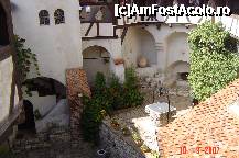 [P12] curtea interioara a castelului Bran » foto by ghemonica
 - 
<span class="allrVoted glyphicon glyphicon-heart hidden" id="av235904"></span>
<a class="m-l-10 hidden" id="sv235904" onclick="voting_Foto_DelVot(,235904,8046)" role="button">șterge vot <span class="glyphicon glyphicon-remove"></span></a>
<a id="v9235904" class=" c-red"  onclick="voting_Foto_SetVot(235904)" role="button"><span class="glyphicon glyphicon-heart-empty"></span> <b>LIKE</b> = Votează poza</a> <img class="hidden"  id="f235904W9" src="/imagini/loader.gif" border="0" /><span class="AjErrMes hidden" id="e235904ErM"></span>