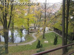 [P06] Castelul Bran - O toamna minunata » foto by mishu
 - 
<span class="allrVoted glyphicon glyphicon-heart hidden" id="av801792"></span>
<a class="m-l-10 hidden" id="sv801792" onclick="voting_Foto_DelVot(,801792,8046)" role="button">șterge vot <span class="glyphicon glyphicon-remove"></span></a>
<a id="v9801792" class=" c-red"  onclick="voting_Foto_SetVot(801792)" role="button"><span class="glyphicon glyphicon-heart-empty"></span> <b>LIKE</b> = Votează poza</a> <img class="hidden"  id="f801792W9" src="/imagini/loader.gif" border="0" /><span class="AjErrMes hidden" id="e801792ErM"></span>