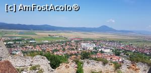 [P08] Panaroma Râșnov luată din Cetate » foto by zapacitu
 - 
<span class="allrVoted glyphicon glyphicon-heart hidden" id="av1098081"></span>
<a class="m-l-10 hidden" id="sv1098081" onclick="voting_Foto_DelVot(,1098081,8046)" role="button">șterge vot <span class="glyphicon glyphicon-remove"></span></a>
<a id="v91098081" class=" c-red"  onclick="voting_Foto_SetVot(1098081)" role="button"><span class="glyphicon glyphicon-heart-empty"></span> <b>LIKE</b> = Votează poza</a> <img class="hidden"  id="f1098081W9" src="/imagini/loader.gif" border="0" /><span class="AjErrMes hidden" id="e1098081ErM"></span>