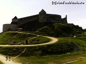 [P09] Cetatea Râșnovului » foto by GMia
 - 
<span class="allrVoted glyphicon glyphicon-heart hidden" id="av651347"></span>
<a class="m-l-10 hidden" id="sv651347" onclick="voting_Foto_DelVot(,651347,8046)" role="button">șterge vot <span class="glyphicon glyphicon-remove"></span></a>
<a id="v9651347" class=" c-red"  onclick="voting_Foto_SetVot(651347)" role="button"><span class="glyphicon glyphicon-heart-empty"></span> <b>LIKE</b> = Votează poza</a> <img class="hidden"  id="f651347W9" src="/imagini/loader.gif" border="0" /><span class="AjErrMes hidden" id="e651347ErM"></span>