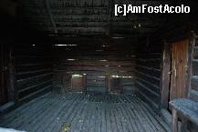 [P22] Stana de pe muntele Vladusca, Masivul Piatra Craiului. Cele doua strungi din spate imi evoca atat de cunoscuta STRUNGA a lui Nicu Covaci si Phoenix » foto by bubumaia
 - 
<span class="allrVoted glyphicon glyphicon-heart hidden" id="av169122"></span>
<a class="m-l-10 hidden" id="sv169122" onclick="voting_Foto_DelVot(,169122,8046)" role="button">șterge vot <span class="glyphicon glyphicon-remove"></span></a>
<a id="v9169122" class=" c-red"  onclick="voting_Foto_SetVot(169122)" role="button"><span class="glyphicon glyphicon-heart-empty"></span> <b>LIKE</b> = Votează poza</a> <img class="hidden"  id="f169122W9" src="/imagini/loader.gif" border="0" /><span class="AjErrMes hidden" id="e169122ErM"></span>