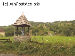 [P21] Troiță în Șimon. » foto by tata123 🔱
 - 
<span class="allrVoted glyphicon glyphicon-heart hidden" id="av1183785"></span>
<a class="m-l-10 hidden" id="sv1183785" onclick="voting_Foto_DelVot(,1183785,8046)" role="button">șterge vot <span class="glyphicon glyphicon-remove"></span></a>
<a id="v91183785" class=" c-red"  onclick="voting_Foto_SetVot(1183785)" role="button"><span class="glyphicon glyphicon-heart-empty"></span> <b>LIKE</b> = Votează poza</a> <img class="hidden"  id="f1183785W9" src="/imagini/loader.gif" border="0" /><span class="AjErrMes hidden" id="e1183785ErM"></span>