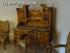 [P15] Salonul NeoRococo - detaliu. » foto by tata123 🔱
 - 
<span class="allrVoted glyphicon glyphicon-heart hidden" id="av1277964"></span>
<a class="m-l-10 hidden" id="sv1277964" onclick="voting_Foto_DelVot(,1277964,8046)" role="button">șterge vot <span class="glyphicon glyphicon-remove"></span></a>
<a id="v91277964" class=" c-red"  onclick="voting_Foto_SetVot(1277964)" role="button"><span class="glyphicon glyphicon-heart-empty"></span> <b>LIKE</b> = Votează poza</a> <img class="hidden"  id="f1277964W9" src="/imagini/loader.gif" border="0" /><span class="AjErrMes hidden" id="e1277964ErM"></span>