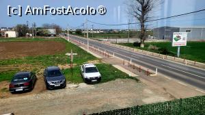 [P10] Vedere către parcare - de la masa noastră » foto by k-lator
 - 
<span class="allrVoted glyphicon glyphicon-heart hidden" id="av1422266"></span>
<a class="m-l-10 hidden" id="sv1422266" onclick="voting_Foto_DelVot(,1422266,8050)" role="button">șterge vot <span class="glyphicon glyphicon-remove"></span></a>
<a id="v91422266" class=" c-red"  onclick="voting_Foto_SetVot(1422266)" role="button"><span class="glyphicon glyphicon-heart-empty"></span> <b>LIKE</b> = Votează poza</a> <img class="hidden"  id="f1422266W9" src="/imagini/loader.gif" border="0" /><span class="AjErrMes hidden" id="e1422266ErM"></span>