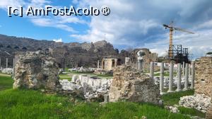 [P42] Agora și Templul zeiței Tyche » foto by k-lator
 - 
<span class="allrVoted glyphicon glyphicon-heart hidden" id="av1426012"></span>
<a class="m-l-10 hidden" id="sv1426012" onclick="voting_Foto_DelVot(,1426012,8053)" role="button">șterge vot <span class="glyphicon glyphicon-remove"></span></a>
<a id="v91426012" class=" c-red"  onclick="voting_Foto_SetVot(1426012)" role="button"><span class="glyphicon glyphicon-heart-empty"></span> <b>LIKE</b> = Votează poza</a> <img class="hidden"  id="f1426012W9" src="/imagini/loader.gif" border="0" /><span class="AjErrMes hidden" id="e1426012ErM"></span>