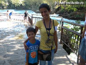 [P08] baietelul meu la cascada si ghida turca care venise special pt noi din partea tou operatorului » foto by dandulea
 - 
<span class="allrVoted glyphicon glyphicon-heart hidden" id="av371140"></span>
<a class="m-l-10 hidden" id="sv371140" onclick="voting_Foto_DelVot(,371140,8053)" role="button">șterge vot <span class="glyphicon glyphicon-remove"></span></a>
<a id="v9371140" class=" c-red"  onclick="voting_Foto_SetVot(371140)" role="button"><span class="glyphicon glyphicon-heart-empty"></span> <b>LIKE</b> = Votează poza</a> <img class="hidden"  id="f371140W9" src="/imagini/loader.gif" border="0" /><span class="AjErrMes hidden" id="e371140ErM"></span>