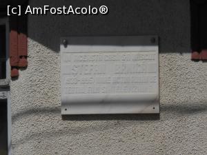 [P15] Călărași - Placa informativă montată pe zidul casei în care s-a născut Ștefan Bănică.  » foto by iulianic
 - 
<span class="allrVoted glyphicon glyphicon-heart hidden" id="av1040824"></span>
<a class="m-l-10 hidden" id="sv1040824" onclick="voting_Foto_DelVot(,1040824,8054)" role="button">șterge vot <span class="glyphicon glyphicon-remove"></span></a>
<a id="v91040824" class=" c-red"  onclick="voting_Foto_SetVot(1040824)" role="button"><span class="glyphicon glyphicon-heart-empty"></span> <b>LIKE</b> = Votează poza</a> <img class="hidden"  id="f1040824W9" src="/imagini/loader.gif" border="0" /><span class="AjErrMes hidden" id="e1040824ErM"></span>