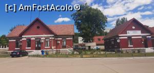 [P15] Clădire monument din port, fostă administrație portuară, actualmente sedii ale Navrom. » foto by Aurici
 - 
<span class="allrVoted glyphicon glyphicon-heart hidden" id="av1177442"></span>
<a class="m-l-10 hidden" id="sv1177442" onclick="voting_Foto_DelVot(,1177442,8064)" role="button">șterge vot <span class="glyphicon glyphicon-remove"></span></a>
<a id="v91177442" class=" c-red"  onclick="voting_Foto_SetVot(1177442)" role="button"><span class="glyphicon glyphicon-heart-empty"></span> <b>LIKE</b> = Votează poza</a> <img class="hidden"  id="f1177442W9" src="/imagini/loader.gif" border="0" /><span class="AjErrMes hidden" id="e1177442ErM"></span>