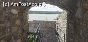 [P26] Cetatea Medievală a Severinului, spre punctul de promenadă. » foto by Aurici
 - 
<span class="allrVoted glyphicon glyphicon-heart hidden" id="av1177453"></span>
<a class="m-l-10 hidden" id="sv1177453" onclick="voting_Foto_DelVot(,1177453,8064)" role="button">șterge vot <span class="glyphicon glyphicon-remove"></span></a>
<a id="v91177453" class=" c-red"  onclick="voting_Foto_SetVot(1177453)" role="button"><span class="glyphicon glyphicon-heart-empty"></span> <b>LIKE</b> = Votează poza</a> <img class="hidden"  id="f1177453W9" src="/imagini/loader.gif" border="0" /><span class="AjErrMes hidden" id="e1177453ErM"></span>