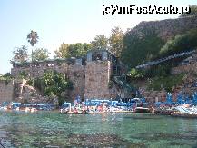[P15] sus restaurantul si treptele care te duc la strand » foto by kati
 - 
<span class="allrVoted glyphicon glyphicon-heart hidden" id="av166516"></span>
<a class="m-l-10 hidden" id="sv166516" onclick="voting_Foto_DelVot(,166516,8068)" role="button">șterge vot <span class="glyphicon glyphicon-remove"></span></a>
<a id="v9166516" class=" c-red"  onclick="voting_Foto_SetVot(166516)" role="button"><span class="glyphicon glyphicon-heart-empty"></span> <b>LIKE</b> = Votează poza</a> <img class="hidden"  id="f166516W9" src="/imagini/loader.gif" border="0" /><span class="AjErrMes hidden" id="e166516ErM"></span>
