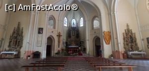 [P53] Biserica Fecioarei Maria. » foto by Aurici
 - 
<span class="allrVoted glyphicon glyphicon-heart hidden" id="av1284404"></span>
<a class="m-l-10 hidden" id="sv1284404" onclick="voting_Foto_DelVot(,1284404,8088)" role="button">șterge vot <span class="glyphicon glyphicon-remove"></span></a>
<a id="v91284404" class=" c-red"  onclick="voting_Foto_SetVot(1284404)" role="button"><span class="glyphicon glyphicon-heart-empty"></span> <b>LIKE</b> = Votează poza</a> <img class="hidden"  id="f1284404W9" src="/imagini/loader.gif" border="0" /><span class="AjErrMes hidden" id="e1284404ErM"></span>