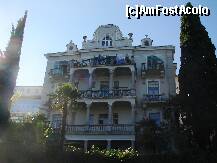 [P07] O vila in Opatija . » foto by oxy*
 - 
<span class="allrVoted glyphicon glyphicon-heart hidden" id="av168633"></span>
<a class="m-l-10 hidden" id="sv168633" onclick="voting_Foto_DelVot(,168633,8099)" role="button">șterge vot <span class="glyphicon glyphicon-remove"></span></a>
<a id="v9168633" class=" c-red"  onclick="voting_Foto_SetVot(168633)" role="button"><span class="glyphicon glyphicon-heart-empty"></span> <b>LIKE</b> = Votează poza</a> <img class="hidden"  id="f168633W9" src="/imagini/loader.gif" border="0" /><span class="AjErrMes hidden" id="e168633ErM"></span>