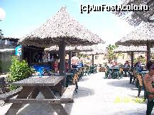 [P09] terasa langa piscina » foto by popas
 - 
<span class="allrVoted glyphicon glyphicon-heart hidden" id="av170878"></span>
<a class="m-l-10 hidden" id="sv170878" onclick="voting_Foto_DelVot(,170878,8101)" role="button">șterge vot <span class="glyphicon glyphicon-remove"></span></a>
<a id="v9170878" class=" c-red"  onclick="voting_Foto_SetVot(170878)" role="button"><span class="glyphicon glyphicon-heart-empty"></span> <b>LIKE</b> = Votează poza</a> <img class="hidden"  id="f170878W9" src="/imagini/loader.gif" border="0" /><span class="AjErrMes hidden" id="e170878ErM"></span>
