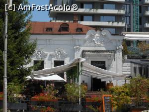 [P21] Pitești - Bibliotheque, Coffee, Wine & Food Bistro. » foto by iulianic
 - 
<span class="allrVoted glyphicon glyphicon-heart hidden" id="av1376547"></span>
<a class="m-l-10 hidden" id="sv1376547" onclick="voting_Foto_DelVot(,1376547,8103)" role="button">șterge vot <span class="glyphicon glyphicon-remove"></span></a>
<a id="v91376547" class=" c-red"  onclick="voting_Foto_SetVot(1376547)" role="button"><span class="glyphicon glyphicon-heart-empty"></span> <b>LIKE</b> = Votează poza</a> <img class="hidden"  id="f1376547W9" src="/imagini/loader.gif" border="0" /><span class="AjErrMes hidden" id="e1376547ErM"></span>