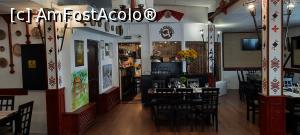 [P18] Pitești, Restaurantul Casa Argeșeană, Interior decorat în stil rustic cu ceramică și ștergare cu motive populare » foto by mprofeanu
 - 
<span class="allrVoted glyphicon glyphicon-heart hidden" id="av1389381"></span>
<a class="m-l-10 hidden" id="sv1389381" onclick="voting_Foto_DelVot(,1389381,8103)" role="button">șterge vot <span class="glyphicon glyphicon-remove"></span></a>
<a id="v91389381" class=" c-red"  onclick="voting_Foto_SetVot(1389381)" role="button"><span class="glyphicon glyphicon-heart-empty"></span> <b>LIKE</b> = Votează poza</a> <img class="hidden"  id="f1389381W9" src="/imagini/loader.gif" border="0" /><span class="AjErrMes hidden" id="e1389381ErM"></span>