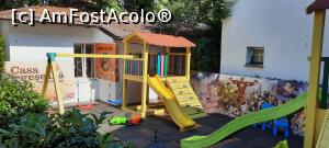 [P06] Pitești, Restaurantul Casa Argeșeană, Loc de joacă pentru cei mici » foto by mprofeanu
 - 
<span class="allrVoted glyphicon glyphicon-heart hidden" id="av1389369"></span>
<a class="m-l-10 hidden" id="sv1389369" onclick="voting_Foto_DelVot(,1389369,8103)" role="button">șterge vot <span class="glyphicon glyphicon-remove"></span></a>
<a id="v91389369" class=" c-red"  onclick="voting_Foto_SetVot(1389369)" role="button"><span class="glyphicon glyphicon-heart-empty"></span> <b>LIKE</b> = Votează poza</a> <img class="hidden"  id="f1389369W9" src="/imagini/loader.gif" border="0" /><span class="AjErrMes hidden" id="e1389369ErM"></span>