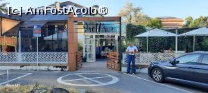 [P01] Pitești, Berăria-Restaurant Kell’s Craft Beer, Intrarea sudică în Berărie printre Terasa în aer liber în dreapta și Locul de joacă al copiilor în stânga » foto by mprofeanu
 - 
<span class="allrVoted glyphicon glyphicon-heart hidden" id="av1489407"></span>
<a class="m-l-10 hidden" id="sv1489407" onclick="voting_Foto_DelVot(,1489407,8103)" role="button">șterge vot <span class="glyphicon glyphicon-remove"></span></a>
<a id="v91489407" class=" c-red"  onclick="voting_Foto_SetVot(1489407)" role="button"><span class="glyphicon glyphicon-heart-empty"></span> <b>LIKE</b> = Votează poza</a> <img class="hidden"  id="f1489407W9" src="/imagini/loader.gif" border="0" /><span class="AjErrMes hidden" id="e1489407ErM"></span>