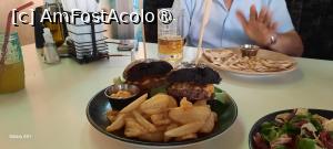 [P12] Pitești, Berăria-Restaurant Kell’s Craft Beer, O parte din Masa noastră » foto by mprofeanu
 - 
<span class="allrVoted glyphicon glyphicon-heart hidden" id="av1489418"></span>
<a class="m-l-10 hidden" id="sv1489418" onclick="voting_Foto_DelVot(,1489418,8103)" role="button">șterge vot <span class="glyphicon glyphicon-remove"></span></a>
<a id="v91489418" class=" c-red"  onclick="voting_Foto_SetVot(1489418)" role="button"><span class="glyphicon glyphicon-heart-empty"></span> <b>LIKE</b> = Votează poza</a> <img class="hidden"  id="f1489418W9" src="/imagini/loader.gif" border="0" /><span class="AjErrMes hidden" id="e1489418ErM"></span>