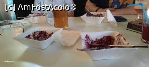 [P15] Pitești, Berăria-Restaurant Kell’s Craft Beer, Masa noastră cu Desert, Papanași cu dulceață de afine, ce a mai rămas din ei... » foto by mprofeanu
 - 
<span class="allrVoted glyphicon glyphicon-heart hidden" id="av1489421"></span>
<a class="m-l-10 hidden" id="sv1489421" onclick="voting_Foto_DelVot(,1489421,8103)" role="button">șterge vot <span class="glyphicon glyphicon-remove"></span></a>
<a id="v91489421" class=" c-red"  onclick="voting_Foto_SetVot(1489421)" role="button"><span class="glyphicon glyphicon-heart-empty"></span> <b>LIKE</b> = Votează poza</a> <img class="hidden"  id="f1489421W9" src="/imagini/loader.gif" border="0" /><span class="AjErrMes hidden" id="e1489421ErM"></span>