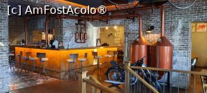 [P22] Pitești, Berăria-Restaurant Kell’s Craft Beer, Barul din Berărie » foto by mprofeanu
 - 
<span class="allrVoted glyphicon glyphicon-heart hidden" id="av1489428"></span>
<a class="m-l-10 hidden" id="sv1489428" onclick="voting_Foto_DelVot(,1489428,8103)" role="button">șterge vot <span class="glyphicon glyphicon-remove"></span></a>
<a id="v91489428" class=" c-red"  onclick="voting_Foto_SetVot(1489428)" role="button"><span class="glyphicon glyphicon-heart-empty"></span> <b>LIKE</b> = Votează poza</a> <img class="hidden"  id="f1489428W9" src="/imagini/loader.gif" border="0" /><span class="AjErrMes hidden" id="e1489428ErM"></span>
