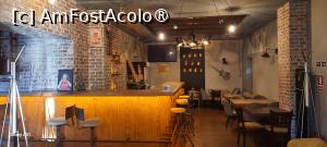 [P24] Pitești, Berăria-Restaurant Kell’s Craft Beer, Barul din Berărie » foto by mprofeanu
 - 
<span class="allrVoted glyphicon glyphicon-heart hidden" id="av1489430"></span>
<a class="m-l-10 hidden" id="sv1489430" onclick="voting_Foto_DelVot(,1489430,8103)" role="button">șterge vot <span class="glyphicon glyphicon-remove"></span></a>
<a id="v91489430" class=" c-red"  onclick="voting_Foto_SetVot(1489430)" role="button"><span class="glyphicon glyphicon-heart-empty"></span> <b>LIKE</b> = Votează poza</a> <img class="hidden"  id="f1489430W9" src="/imagini/loader.gif" border="0" /><span class="AjErrMes hidden" id="e1489430ErM"></span>