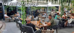 [P04] Pitești,  Bistroul-Cafenea„Bibliotheque”, Terasa în zi de sâmbătă, la prânz » foto by mprofeanu
 - 
<span class="allrVoted glyphicon glyphicon-heart hidden" id="av1502190"></span>
<a class="m-l-10 hidden" id="sv1502190" onclick="voting_Foto_DelVot(,1502190,8103)" role="button">șterge vot <span class="glyphicon glyphicon-remove"></span></a>
<a id="v91502190" class=" c-red"  onclick="voting_Foto_SetVot(1502190)" role="button"><span class="glyphicon glyphicon-heart-empty"></span> <b>LIKE</b> = Votează poza</a> <img class="hidden"  id="f1502190W9" src="/imagini/loader.gif" border="0" /><span class="AjErrMes hidden" id="e1502190ErM"></span>