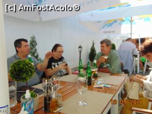 [P03] la noul loc pornesc discutiile » foto by Yolanda
 - 
<span class="allrVoted glyphicon glyphicon-heart hidden" id="av1255855"></span>
<a class="m-l-10 hidden" id="sv1255855" onclick="voting_Foto_DelVot(,1255855,8103)" role="button">șterge vot <span class="glyphicon glyphicon-remove"></span></a>
<a id="v91255855" class=" c-red"  onclick="voting_Foto_SetVot(1255855)" role="button"><span class="glyphicon glyphicon-heart-empty"></span> <b>LIKE</b> = Votează poza</a> <img class="hidden"  id="f1255855W9" src="/imagini/loader.gif" border="0" /><span class="AjErrMes hidden" id="e1255855ErM"></span>