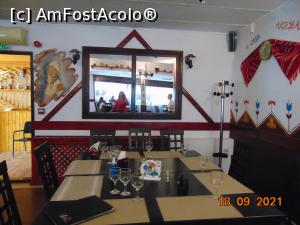 [P09] interior restaurant » foto by Yolanda
 - 
<span class="allrVoted glyphicon glyphicon-heart hidden" id="av1255861"></span>
<a class="m-l-10 hidden" id="sv1255861" onclick="voting_Foto_DelVot(,1255861,8103)" role="button">șterge vot <span class="glyphicon glyphicon-remove"></span></a>
<a id="v91255861" class=" c-red"  onclick="voting_Foto_SetVot(1255861)" role="button"><span class="glyphicon glyphicon-heart-empty"></span> <b>LIKE</b> = Votează poza</a> <img class="hidden"  id="f1255861W9" src="/imagini/loader.gif" border="0" /><span class="AjErrMes hidden" id="e1255861ErM"></span>