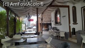 [P02] terasa restaurant » foto by Yolanda
 - 
<span class="allrVoted glyphicon glyphicon-heart hidden" id="av1413918"></span>
<a class="m-l-10 hidden" id="sv1413918" onclick="voting_Foto_DelVot(,1413918,8103)" role="button">șterge vot <span class="glyphicon glyphicon-remove"></span></a>
<a id="v91413918" class=" c-red"  onclick="voting_Foto_SetVot(1413918)" role="button"><span class="glyphicon glyphicon-heart-empty"></span> <b>LIKE</b> = Votează poza</a> <img class="hidden"  id="f1413918W9" src="/imagini/loader.gif" border="0" /><span class="AjErrMes hidden" id="e1413918ErM"></span>