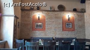 [P07] interior restaurant » foto by Yolanda
 - 
<span class="allrVoted glyphicon glyphicon-heart hidden" id="av1413923"></span>
<a class="m-l-10 hidden" id="sv1413923" onclick="voting_Foto_DelVot(,1413923,8103)" role="button">șterge vot <span class="glyphicon glyphicon-remove"></span></a>
<a id="v91413923" class=" c-red"  onclick="voting_Foto_SetVot(1413923)" role="button"><span class="glyphicon glyphicon-heart-empty"></span> <b>LIKE</b> = Votează poza</a> <img class="hidden"  id="f1413923W9" src="/imagini/loader.gif" border="0" /><span class="AjErrMes hidden" id="e1413923ErM"></span>