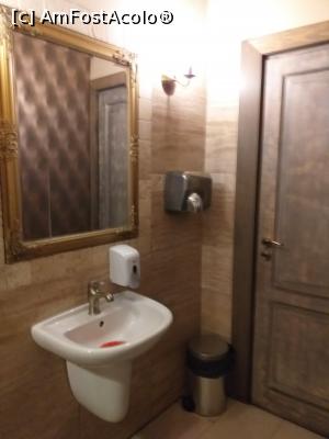 [P21] grupul sanitar, curat » foto by Yolanda
 - 
<span class="allrVoted glyphicon glyphicon-heart hidden" id="av1149519"></span>
<a class="m-l-10 hidden" id="sv1149519" onclick="voting_Foto_DelVot(,1149519,8103)" role="button">șterge vot <span class="glyphicon glyphicon-remove"></span></a>
<a id="v91149519" class=" c-red"  onclick="voting_Foto_SetVot(1149519)" role="button"><span class="glyphicon glyphicon-heart-empty"></span> <b>LIKE</b> = Votează poza</a> <img class="hidden"  id="f1149519W9" src="/imagini/loader.gif" border="0" /><span class="AjErrMes hidden" id="e1149519ErM"></span>