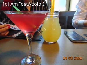 [P07] cocktail Cosmopolitan: suc cu o picatura de vodka, adica apa colorata » foto by Yolanda
 - 
<span class="allrVoted glyphicon glyphicon-heart hidden" id="av1149505"></span>
<a class="m-l-10 hidden" id="sv1149505" onclick="voting_Foto_DelVot(,1149505,8103)" role="button">șterge vot <span class="glyphicon glyphicon-remove"></span></a>
<a id="v91149505" class=" c-red"  onclick="voting_Foto_SetVot(1149505)" role="button"><span class="glyphicon glyphicon-heart-empty"></span> <b>LIKE</b> = Votează poza</a> <img class="hidden"  id="f1149505W9" src="/imagini/loader.gif" border="0" /><span class="AjErrMes hidden" id="e1149505ErM"></span>