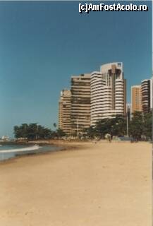 [P07] blocurile de pe faleza,locuinte ale brazilienilor,apartamente elegante,pe bloc si in curte,sunt piscine ,intrare securizata,acest tip de blocuri domina zona noua a orasului » foto by grecudoina
 - 
<span class="allrVoted glyphicon glyphicon-heart hidden" id="av296188"></span>
<a class="m-l-10 hidden" id="sv296188" onclick="voting_Foto_DelVot(,296188,8109)" role="button">șterge vot <span class="glyphicon glyphicon-remove"></span></a>
<a id="v9296188" class=" c-red"  onclick="voting_Foto_SetVot(296188)" role="button"><span class="glyphicon glyphicon-heart-empty"></span> <b>LIKE</b> = Votează poza</a> <img class="hidden"  id="f296188W9" src="/imagini/loader.gif" border="0" /><span class="AjErrMes hidden" id="e296188ErM"></span>