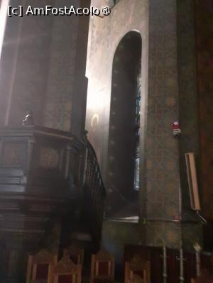 [P17] Interior în catedrală » foto by Michi
 - 
<span class="allrVoted glyphicon glyphicon-heart hidden" id="av1428201"></span>
<a class="m-l-10 hidden" id="sv1428201" onclick="voting_Foto_DelVot(,1428201,8118)" role="button">șterge vot <span class="glyphicon glyphicon-remove"></span></a>
<a id="v91428201" class=" c-red"  onclick="voting_Foto_SetVot(1428201)" role="button"><span class="glyphicon glyphicon-heart-empty"></span> <b>LIKE</b> = Votează poza</a> <img class="hidden"  id="f1428201W9" src="/imagini/loader.gif" border="0" /><span class="AjErrMes hidden" id="e1428201ErM"></span>