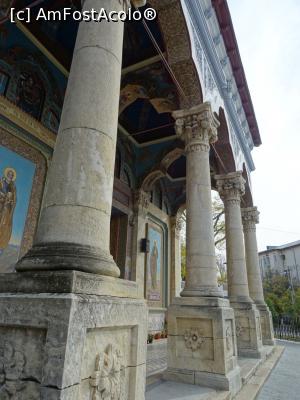 [P04] Stâlpi în stil corintic - Catedrala Episcopală „Sf. Ierarh Alexandru”.  » foto by tata123 🔱
 - 
<span class="allrVoted glyphicon glyphicon-heart hidden" id="av1037486"></span>
<a class="m-l-10 hidden" id="sv1037486" onclick="voting_Foto_DelVot(,1037486,8118)" role="button">șterge vot <span class="glyphicon glyphicon-remove"></span></a>
<a id="v91037486" class=" c-red"  onclick="voting_Foto_SetVot(1037486)" role="button"><span class="glyphicon glyphicon-heart-empty"></span> <b>LIKE</b> = Votează poza</a> <img class="hidden"  id="f1037486W9" src="/imagini/loader.gif" border="0" /><span class="AjErrMes hidden" id="e1037486ErM"></span>