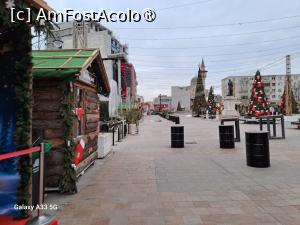 [P05] Târgul de Crăciun din Piaţa Ovidiu » foto by nicole33
 - 
<span class="allrVoted glyphicon glyphicon-heart hidden" id="av1516458"></span>
<a class="m-l-10 hidden" id="sv1516458" onclick="voting_Foto_DelVot(,1516458,8127)" role="button">șterge vot <span class="glyphicon glyphicon-remove"></span></a>
<a id="v91516458" class=" c-red"  onclick="voting_Foto_SetVot(1516458)" role="button"><span class="glyphicon glyphicon-heart-empty"></span> <b>LIKE</b> = Votează poza</a> <img class="hidden"  id="f1516458W9" src="/imagini/loader.gif" border="0" /><span class="AjErrMes hidden" id="e1516458ErM"></span>