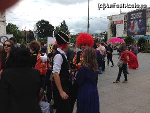 [P10] Am avut cu noi pirați, prințese, clowni...  » foto by Nășica
 - 
<span class="allrVoted glyphicon glyphicon-heart hidden" id="av512742"></span>
<a class="m-l-10 hidden" id="sv512742" onclick="voting_Foto_DelVot(,512742,8128)" role="button">șterge vot <span class="glyphicon glyphicon-remove"></span></a>
<a id="v9512742" class=" c-red"  onclick="voting_Foto_SetVot(512742)" role="button"><span class="glyphicon glyphicon-heart-empty"></span> <b>LIKE</b> = Votează poza</a> <img class="hidden"  id="f512742W9" src="/imagini/loader.gif" border="0" /><span class="AjErrMes hidden" id="e512742ErM"></span>