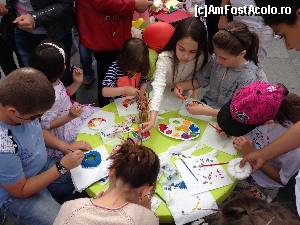 [P09] Pictăm, colorăm, lumea noastră o desenăm.  » foto by Nășica
 - 
<span class="allrVoted glyphicon glyphicon-heart hidden" id="av512741"></span>
<a class="m-l-10 hidden" id="sv512741" onclick="voting_Foto_DelVot(,512741,8128)" role="button">șterge vot <span class="glyphicon glyphicon-remove"></span></a>
<a id="v9512741" class=" c-red"  onclick="voting_Foto_SetVot(512741)" role="button"><span class="glyphicon glyphicon-heart-empty"></span> <b>LIKE</b> = Votează poza</a> <img class="hidden"  id="f512741W9" src="/imagini/loader.gif" border="0" /><span class="AjErrMes hidden" id="e512741ErM"></span>