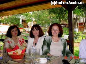 [P20] Altă întâlnire informală cu colegele şi colegii (2004).  » foto by Carmen Ion
 - 
<span class="allrVoted glyphicon glyphicon-heart hidden" id="av700938"></span>
<a class="m-l-10 hidden" id="sv700938" onclick="voting_Foto_DelVot(,700938,8128)" role="button">șterge vot <span class="glyphicon glyphicon-remove"></span></a>
<a id="v9700938" class=" c-red"  onclick="voting_Foto_SetVot(700938)" role="button"><span class="glyphicon glyphicon-heart-empty"></span> <b>LIKE</b> = Votează poza</a> <img class="hidden"  id="f700938W9" src="/imagini/loader.gif" border="0" /><span class="AjErrMes hidden" id="e700938ErM"></span>