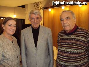 [P06] Alec cu colega şi prietena noastră Irina şi cu soţul acesteia, dl Nicolae Manolescu.  » foto by Carmen Ion
 - 
<span class="allrVoted glyphicon glyphicon-heart hidden" id="av700919"></span>
<a class="m-l-10 hidden" id="sv700919" onclick="voting_Foto_DelVot(,700919,8128)" role="button">șterge vot <span class="glyphicon glyphicon-remove"></span></a>
<a id="v9700919" class=" c-red"  onclick="voting_Foto_SetVot(700919)" role="button"><span class="glyphicon glyphicon-heart-empty"></span> <b>LIKE</b> = Votează poza</a> <img class="hidden"  id="f700919W9" src="/imagini/loader.gif" border="0" /><span class="AjErrMes hidden" id="e700919ErM"></span>