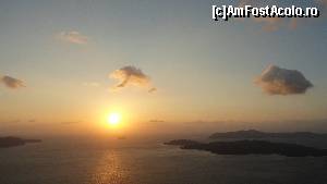 [P19] Tot un apus de soare in Santorini, dar la Santo Wine » foto by zuftim
 - 
<span class="allrVoted glyphicon glyphicon-heart hidden" id="av578299"></span>
<a class="m-l-10 hidden" id="sv578299" onclick="voting_Foto_DelVot(,578299,8128)" role="button">șterge vot <span class="glyphicon glyphicon-remove"></span></a>
<a id="v9578299" class=" c-red"  onclick="voting_Foto_SetVot(578299)" role="button"><span class="glyphicon glyphicon-heart-empty"></span> <b>LIKE</b> = Votează poza</a> <img class="hidden"  id="f578299W9" src="/imagini/loader.gif" border="0" /><span class="AjErrMes hidden" id="e578299ErM"></span>