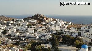 [P06] De aici, privirea i se desfata cu ceea ce vede in fata sa. Pentru a nu crea confuzii, precizez ca nu e Santorini. Dar suntem intr-o insula cicladica » foto by zuftim
 - 
<span class="allrVoted glyphicon glyphicon-heart hidden" id="av578284"></span>
<a class="m-l-10 hidden" id="sv578284" onclick="voting_Foto_DelVot(,578284,8128)" role="button">șterge vot <span class="glyphicon glyphicon-remove"></span></a>
<a id="v9578284" class=" c-red"  onclick="voting_Foto_SetVot(578284)" role="button"><span class="glyphicon glyphicon-heart-empty"></span> <b>LIKE</b> = Votează poza</a> <img class="hidden"  id="f578284W9" src="/imagini/loader.gif" border="0" /><span class="AjErrMes hidden" id="e578284ErM"></span>