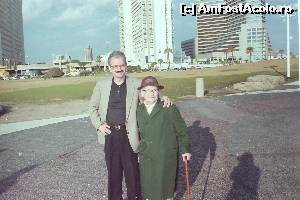 [P02] Legatura mama-fiu, legatura de nezdruncinat chiar si la distanta - in Tel Aviv pe malul Mediteranei
De ziua mamei sau viata la 97 de ani (p 2)  » foto by ccondeiu
 - 
<span class="allrVoted glyphicon glyphicon-heart hidden" id="av581377"></span>
<a class="m-l-10 hidden" id="sv581377" onclick="voting_Foto_DelVot(,581377,8128)" role="button">șterge vot <span class="glyphicon glyphicon-remove"></span></a>
<a id="v9581377" class=" c-red"  onclick="voting_Foto_SetVot(581377)" role="button"><span class="glyphicon glyphicon-heart-empty"></span> <b>LIKE</b> = Votează poza</a> <img class="hidden"  id="f581377W9" src="/imagini/loader.gif" border="0" /><span class="AjErrMes hidden" id="e581377ErM"></span>