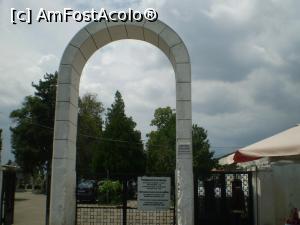 [P10] Cimitirul Bolovani din Ploiești unxde este înmormântat av. Const. Rozariu » foto by Mihai18 <span class="label label-default labelC_thin small">NEVOTABILĂ</span>
